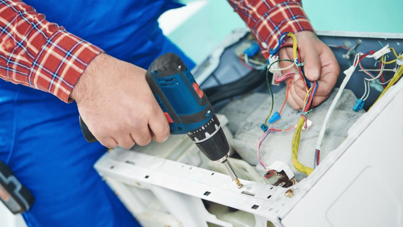 Demirci Ferroli Ferroli çamaşır makinesi kart tamiri – Su almama arızası orijinal parça ile giderildi. - Teknik servis örneği